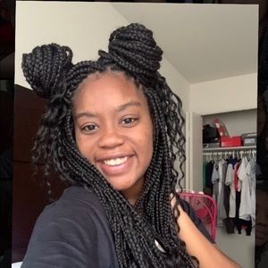 Meet your Posher, Najae